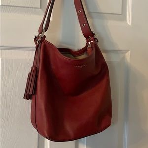 🥀🥀AUTHENTIC red leather COACH bag🥀🥀